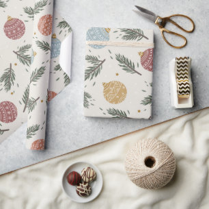 Pastel Pine Holly Ornaments Weihnachten Geschenkpapier