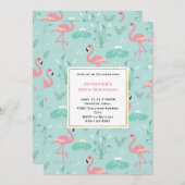 Pastel Pink Flamingos auf grünem Muster Geburtstag Einladung (Vorne/Hinten)