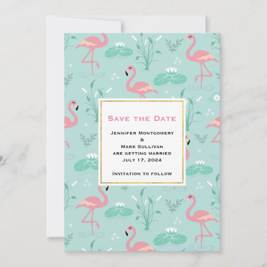 Pastel Pink Flamingos auf grüner Patternhochzeit Save The Date (Vorderseite)