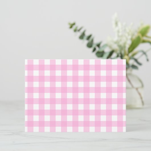 Pastel Pink Gingham Pattern Einladung (Stehend Vorderseite)