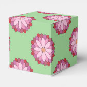 Pastel Pink Green Asian Medallion Floral Geschenkschachtel (Rückseite)