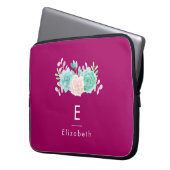 Pastel Pink & Green Floral Bouquet auf der Magenta Laptopschutzhülle (Vorderseite Links)