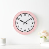 Pastel Pink Polka Dot Große Wanduhr (Zuhause)