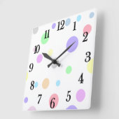 Pastel Polka Dot Pattern Große quadratische Wanduh Quadratische Wanduhr (Winkel)