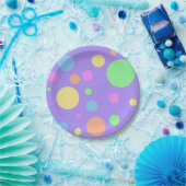Pastel Polka Dots auf Lila Pappteller (Party)