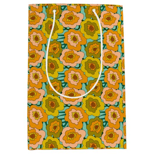Pastel Poppies Wrapping Paper Bag Mittlere Geschenktüte (Vorderseite)