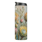 Pastel Protea Traumhaft: Elegante Blumen Thermosbecher (Nach rechts gedreht)