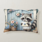 Pastel Raccoon Letter Garden Dekokissen (Rückseite)