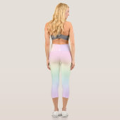 Pastel Rainbow Capri Leggings (Rückseite)