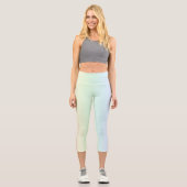 Pastel Rainbow Colors Capri Leggings (Vorderseite)