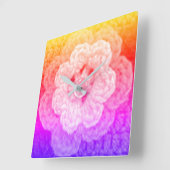 Pastel Rainbow Hues Einzigartiges Designer Crochet Quadratische Wanduhr (Winkel)