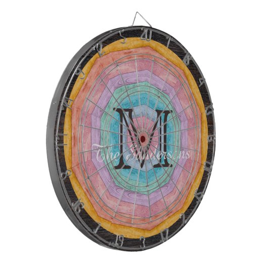 Pastel Rainbow Rustic Wood Tone Monogram Name Dartscheibe (Vorderseite Links)