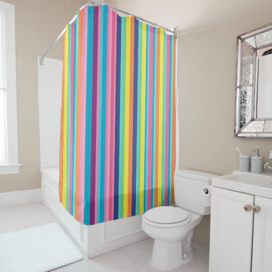 Pastel Rainbow Stripes Duschvorhang (Beispiel)