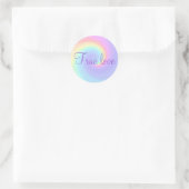 Pastel Rainbow Swirl Lesbian Wedding "True Love" Runder Aufkleber (Tasche)