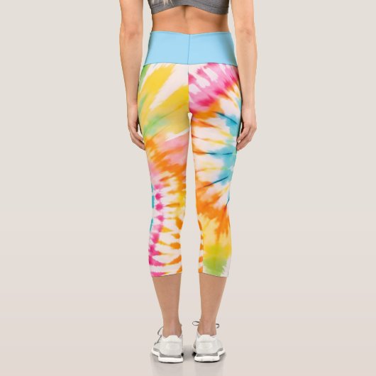 Pastel Rainbow Tie Dye Spiral Pattern Capri Leggings (Rückseite)