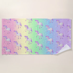 Pastel Rainbow und Niedliches 🦄 Einhornmuster Strandtuch