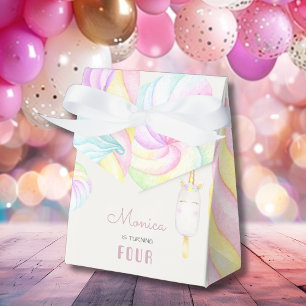 Pastel Regenbogen Aquarell Einhorn Geburtstag süß Geschenkschachtel