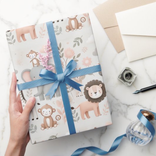 Pastel Safari Animal Wrapping Paper Geschenkpapier (Schenken)