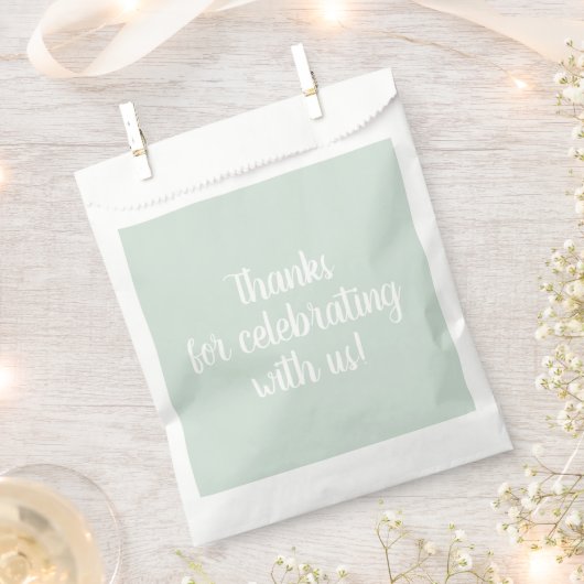 Pastel Sage Green Geschenktütchen (Ausgeschnitten)