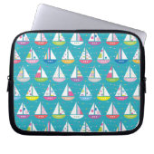 Pastel-Sailboat-Muster Laptopschutzhülle (Vorderseite)