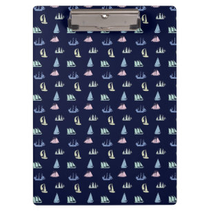 Pastel Sailboat Pattern in Midnight Blue Klemmbrett