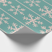Pastel Snowflake Pattern Geschenkpapier (Ecke)
