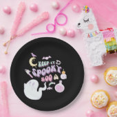 Pastel Spooky Ghost & Gang Black Halloween Pappteller (Party)