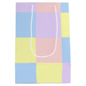 Pastel Spring Schachbretts Mittlere Geschenktüte (Rückseite)