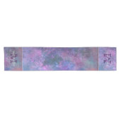 Pastel Spritzer | Pink Lila Blue Green Monogram Kurzer Tischläufer (Horizontal)