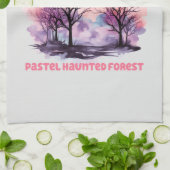 Pastel Spuk Forest Geschirrtuch (Gefaltet)