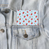 Pastel Strawberry Dreams Nahtloses Muster Button (Insitu)