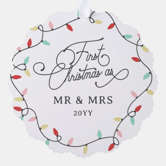 Pastel String Lights 1. Weihnachten als Mr. & Mrs. Ornament Karte (Rückseite)