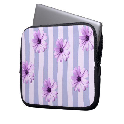 Pastel stripes pattern with Daisies Laptopschutzhülle (Vorderseite Links)