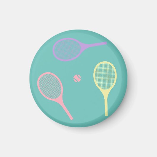 Pastel Tennis Rackets mit Tennisball auf Grün Magnet (Vorne)