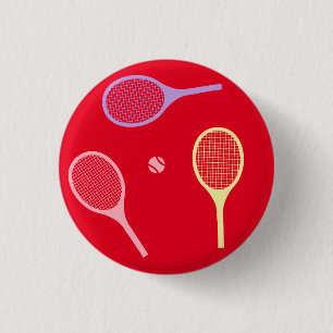 Pastel Tennis Rackets mit Tennisball auf Rot Button