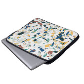 Pastel Terrazzo: Modernes Abstraktes Muster. Laptopschutzhülle (Vorne Knopf)