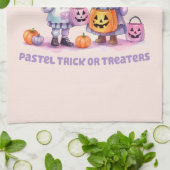 Pastel Trick oder Treaters Geschirrtuch (Gefaltet)