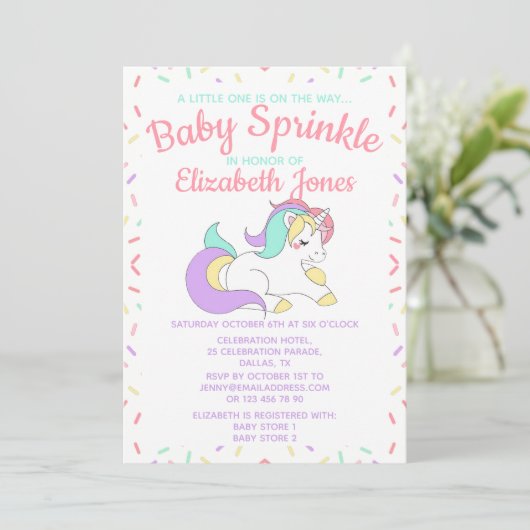 Pastel Unicorn Baby Sprinkle Einladung (Stehend Vorderseite)