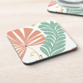 Pastelblumenreben und Blätter auf Cremeuntergrund Getränkeuntersetzer (Linke Seite)