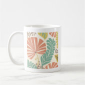 Pastelblumenreben und Blätter auf Cremeuntergrund Kaffeetasse (Links)