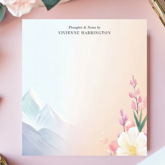 Pastelgebirge Blumenlandschaft Personalisierter Na Notizblock