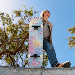 Pastell-Blumen & rosa Schmetterlinge Regenbogenwol Skateboard