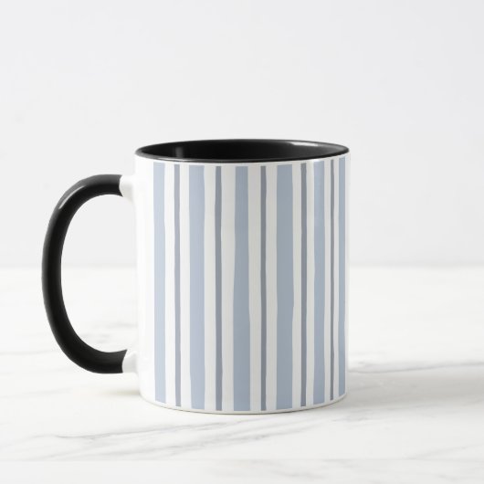 Pastell hellblaue Streifenoptik Tasse (Links)