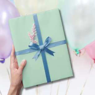 Pastell Hellgrün einfarbig   Klassisch   Elegant Geschenkpapier