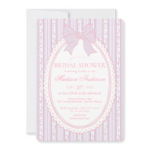Pastell-Lila Vintage-verschwenderische Blumen-Brau