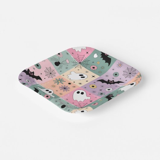 Pastell Niedlich Halloween Spooky Ghost Checkered Pappteller (Gewinkelt)