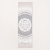 Pastell Pink Blush Mandala Monogram Yogamatte (Vorderseite)