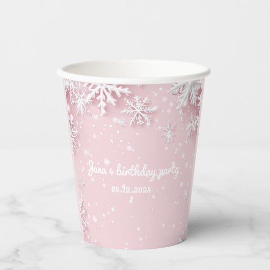 Pastell Pink Winter Wonderland Schneeflocke Pappbecher (Vorderseite)