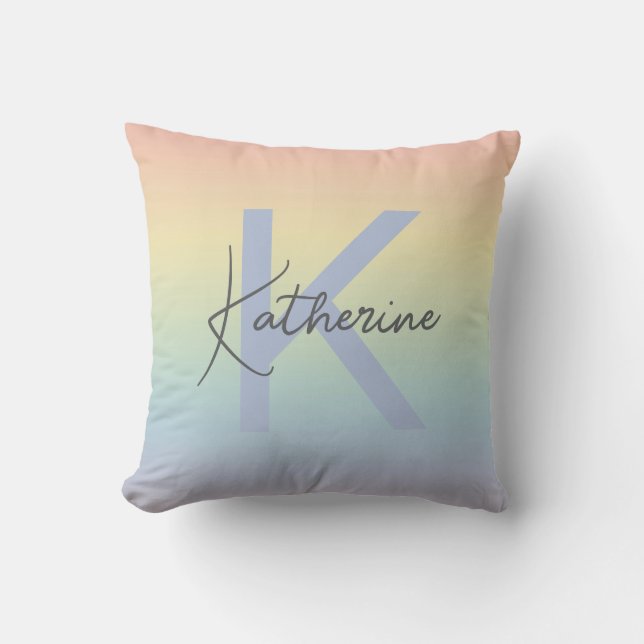 Pastell-Regenbogenverlauf-Monogramm Kissen (Vorderseite)