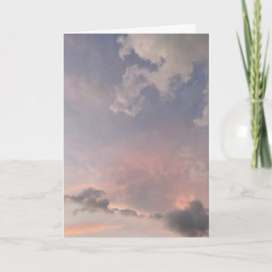 Pastell-Sonnenuntergangs-Himmel Sanfte rosa Wolken Karte